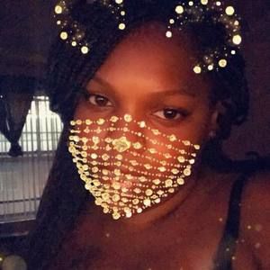 Meet your Posher, Tamara